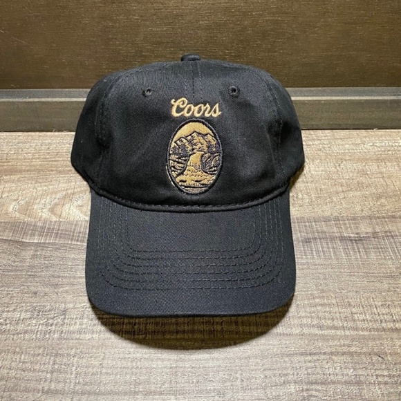 Original Coors Waterfall Patch Black Hat - Picture 1 of 3